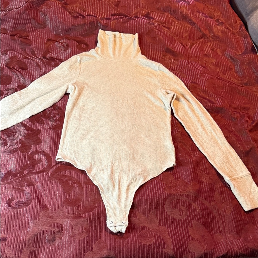 Aerie Light Gray Ribbed Turtleneck Bodysuit